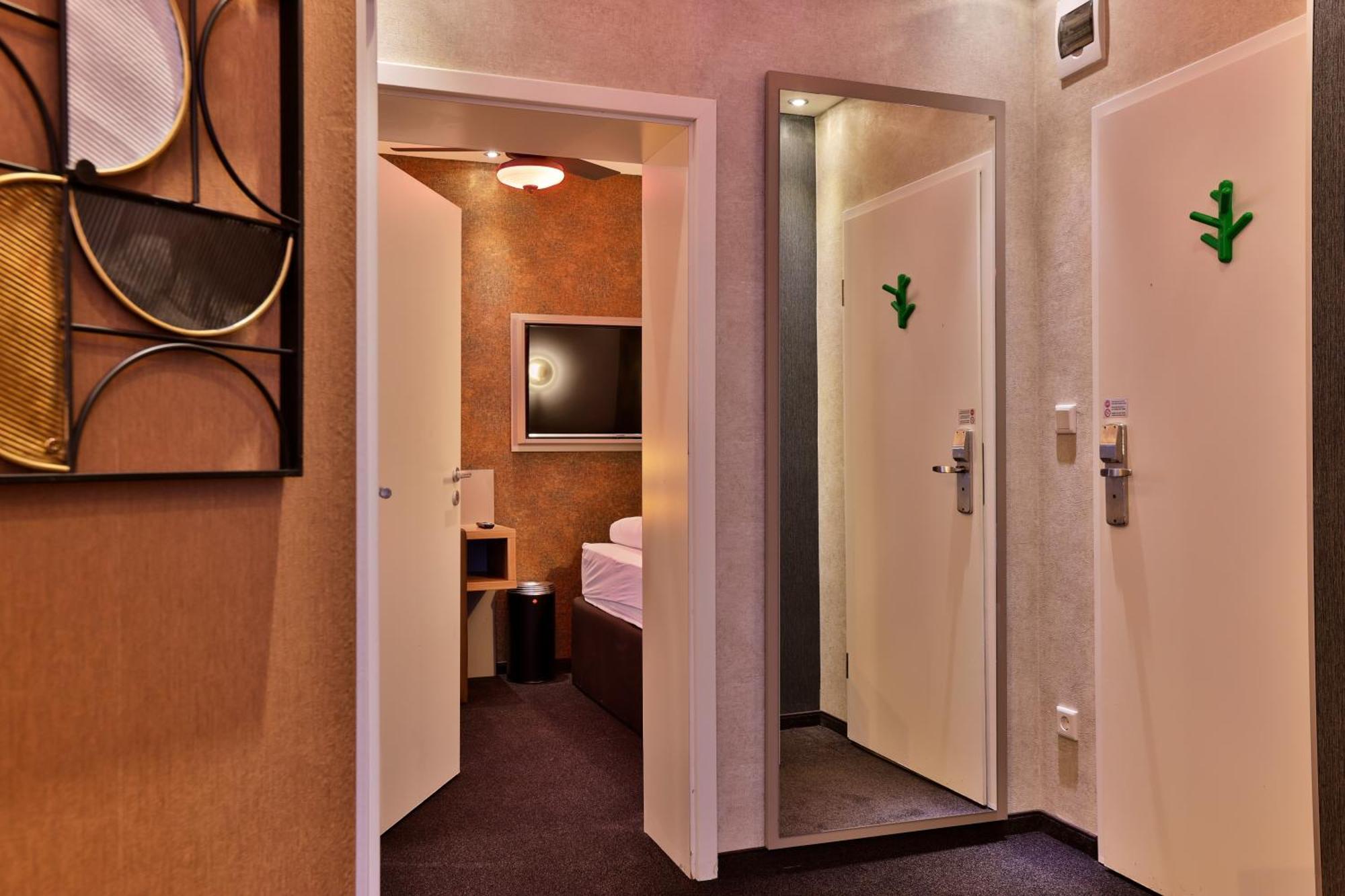 Stay-Inn Bielefeld Zentrum Exterior foto