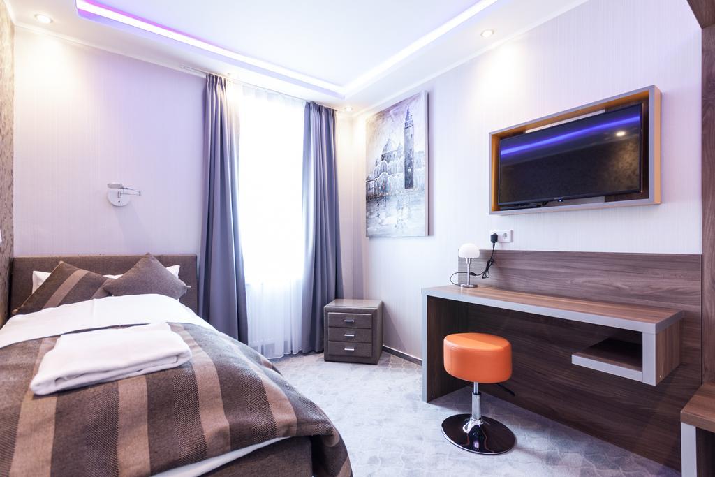 Stay-Inn Bielefeld Zentrum Exterior foto